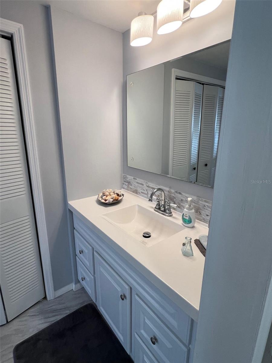 135 ROYAL PALM CIR, LARGO, FL, 33778
