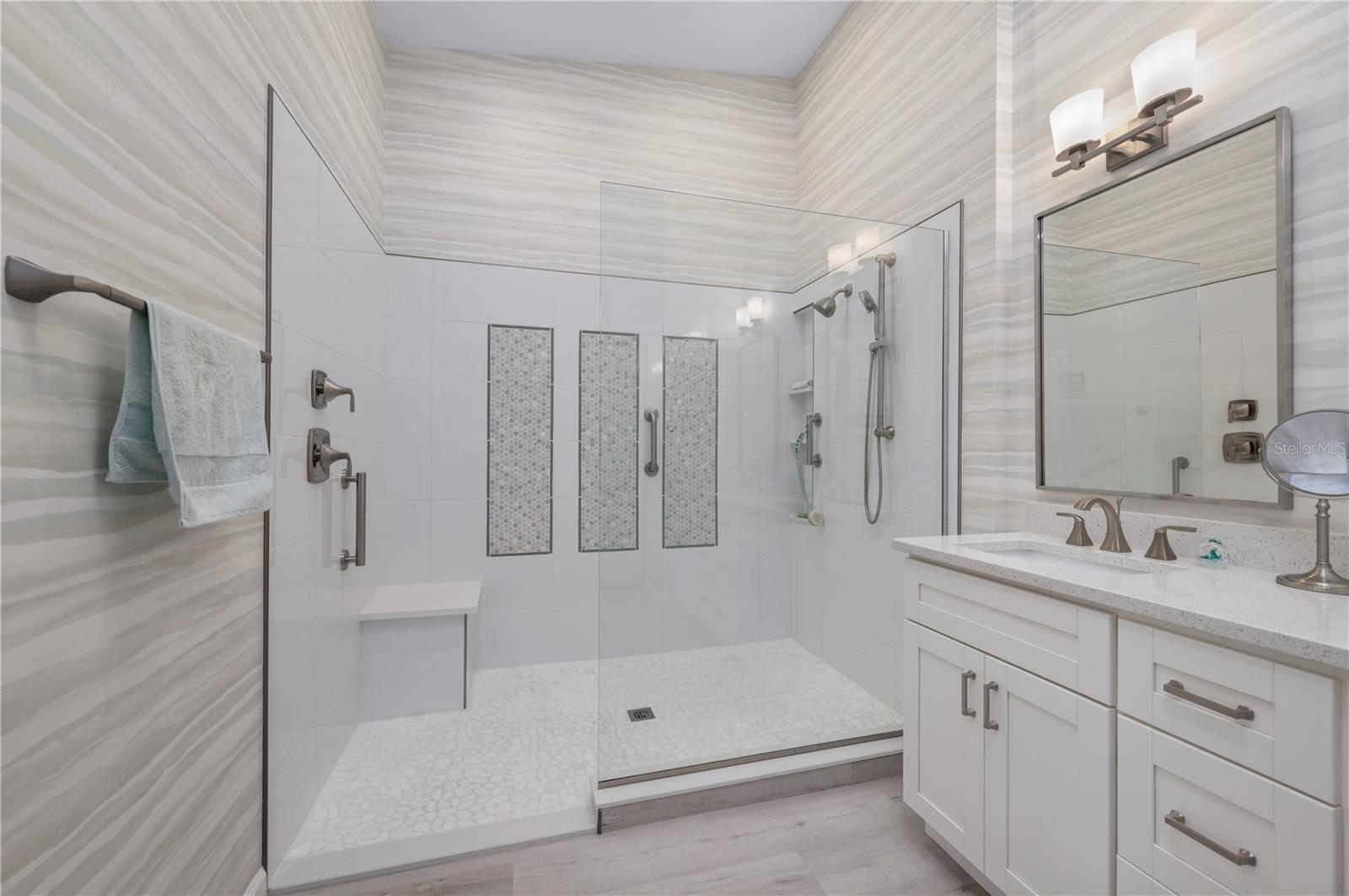1780 DEBORAH DR #15, PUNTA GORDA, FL, 33950