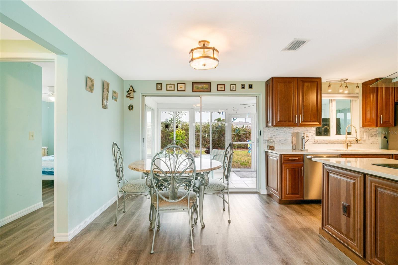 313 HILLVIEW RD, VENICE, FL, 34293