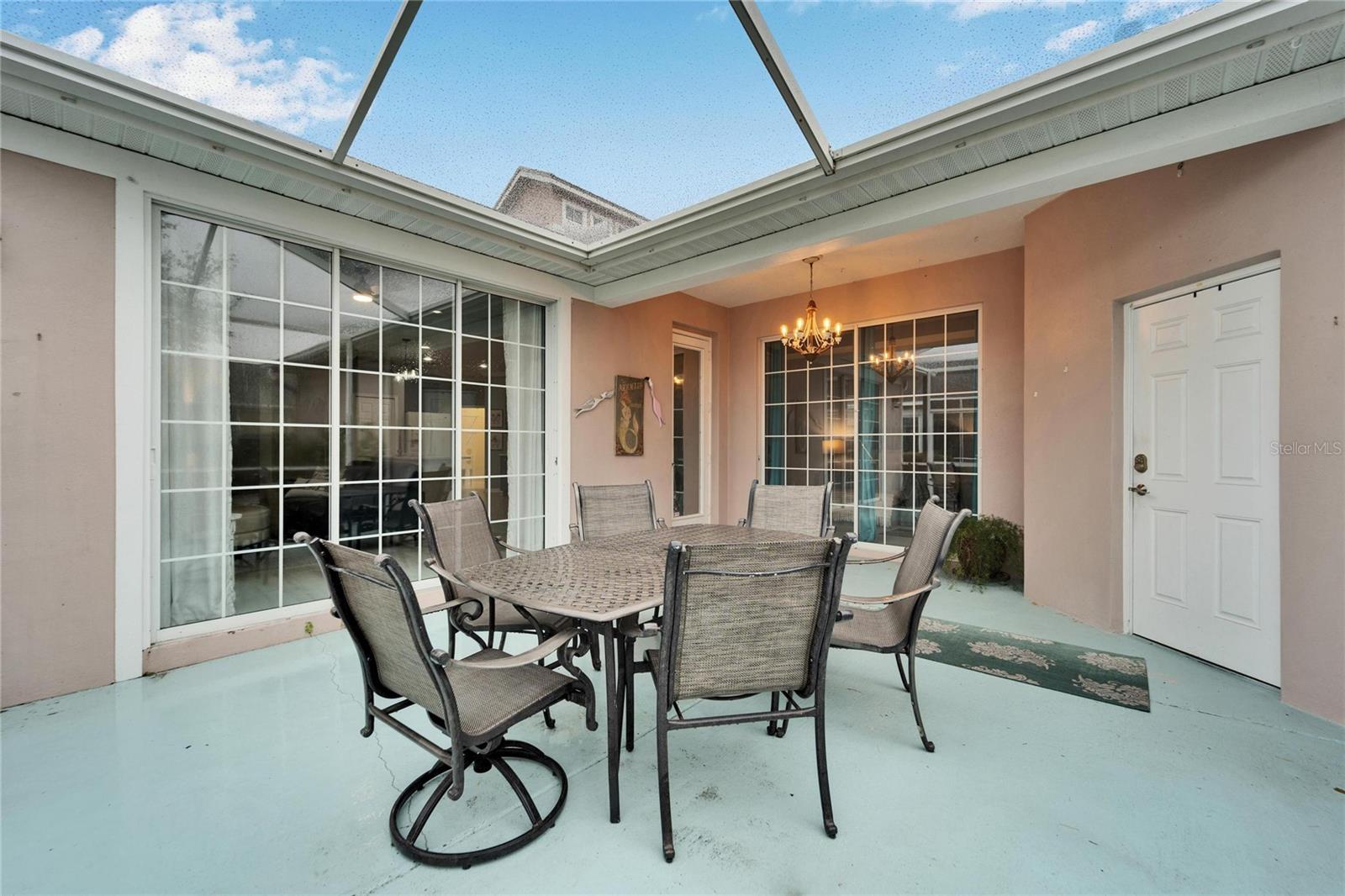 302 LATITUDE PL, APOLLO BEACH, FL, 33572