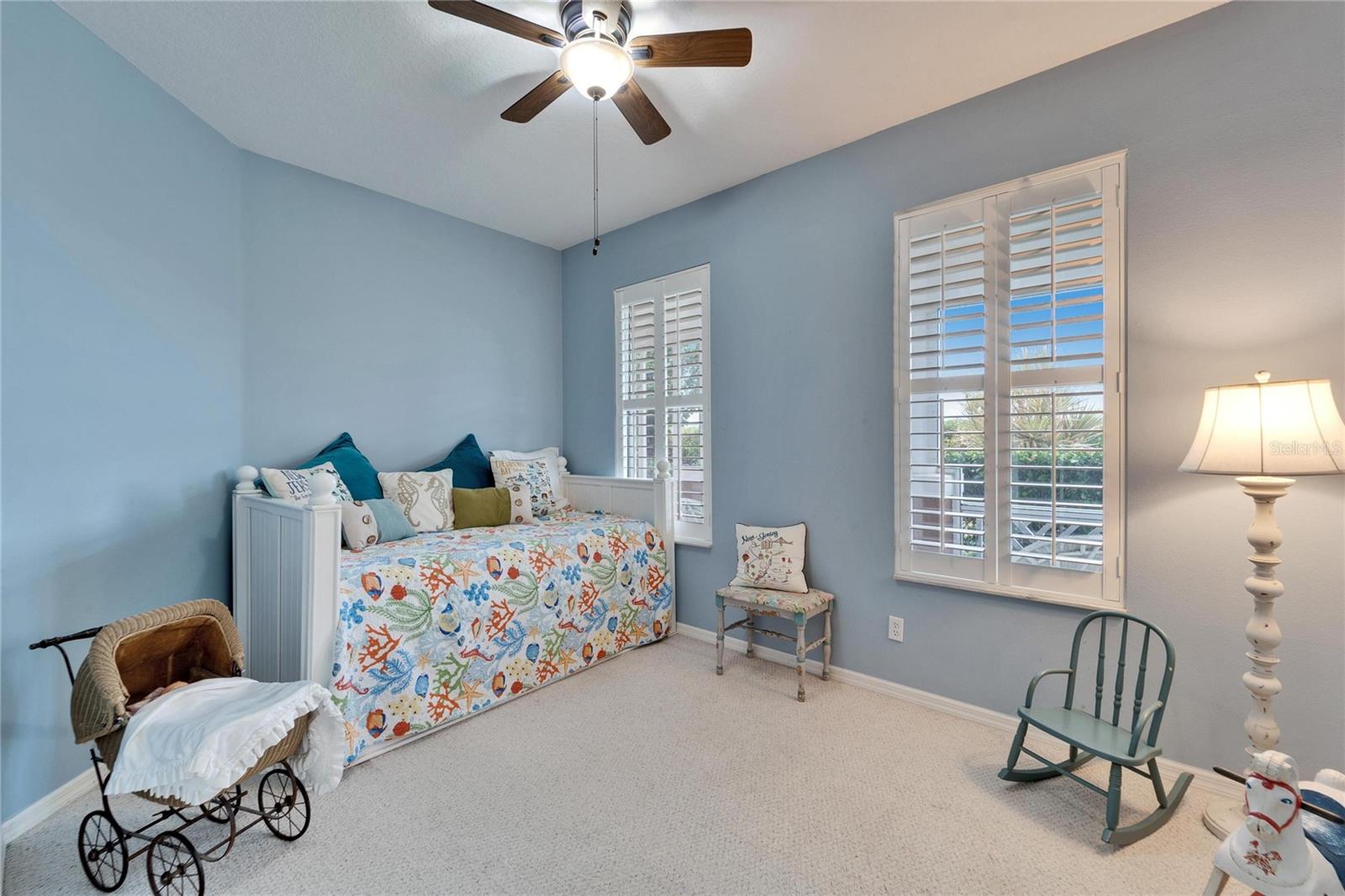 302 LATITUDE PL, APOLLO BEACH, FL, 33572
