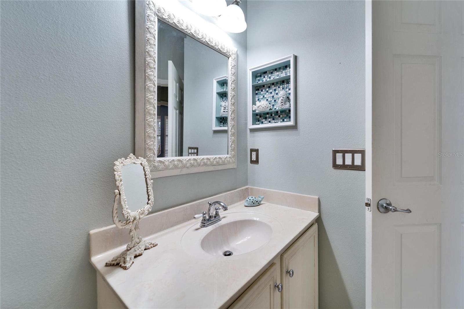 302 LATITUDE PL, APOLLO BEACH, FL, 33572