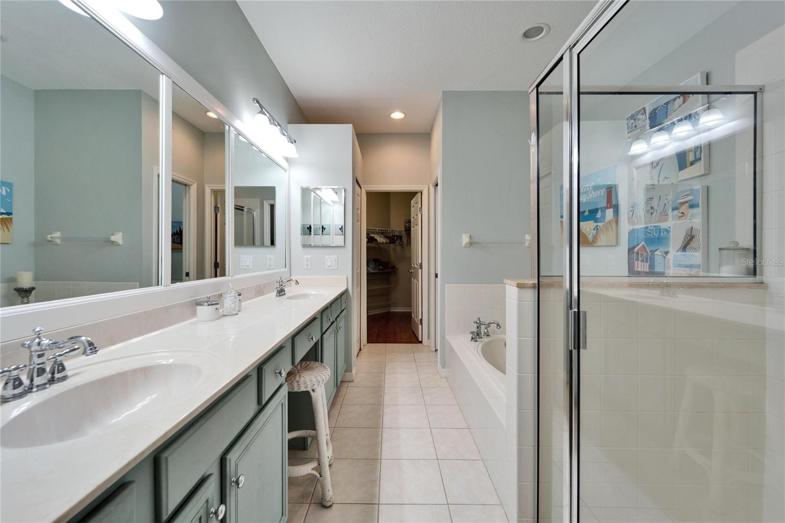 302 LATITUDE PL, APOLLO BEACH, FL, 33572