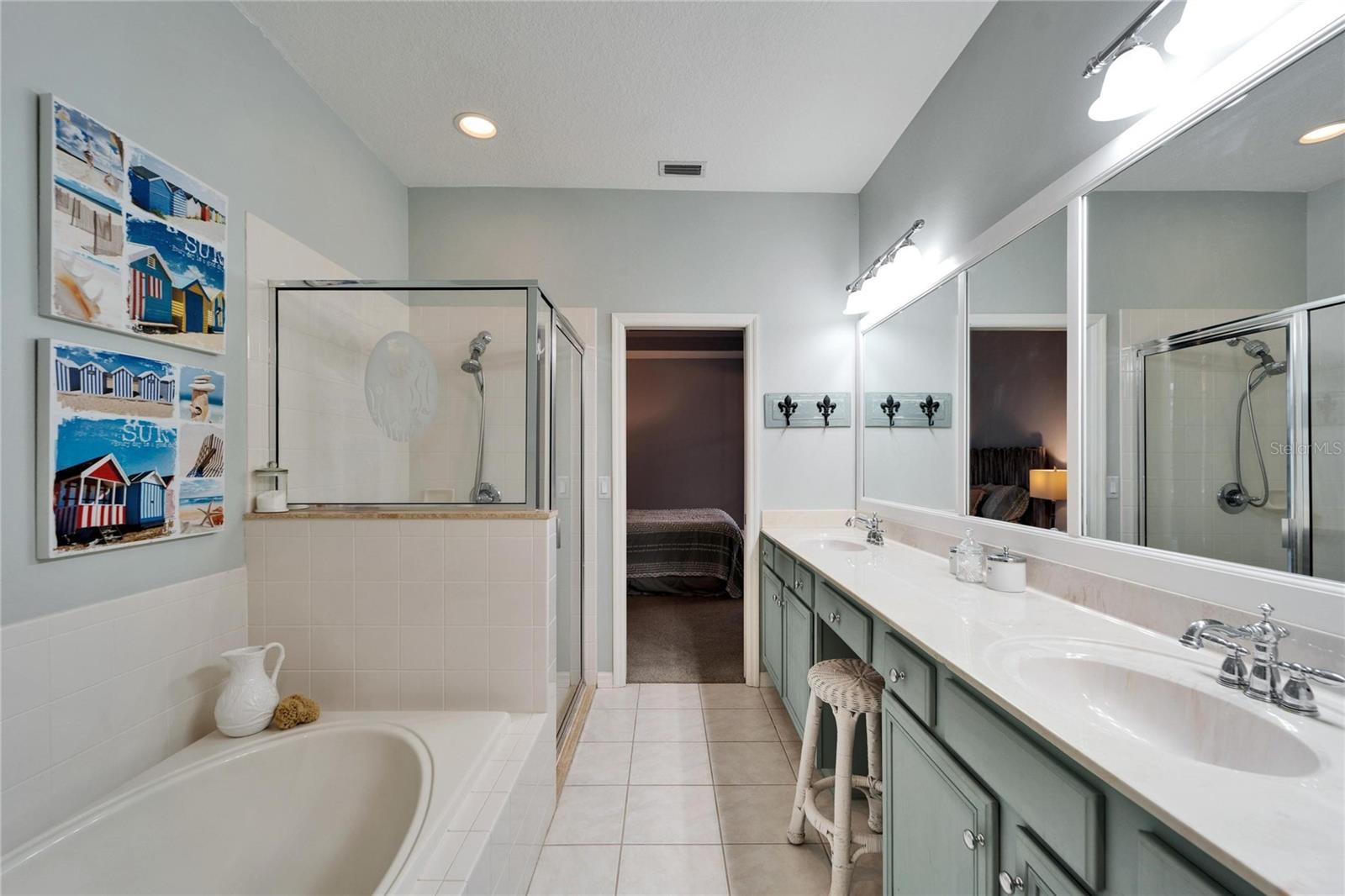 302 LATITUDE PL, APOLLO BEACH, FL, 33572