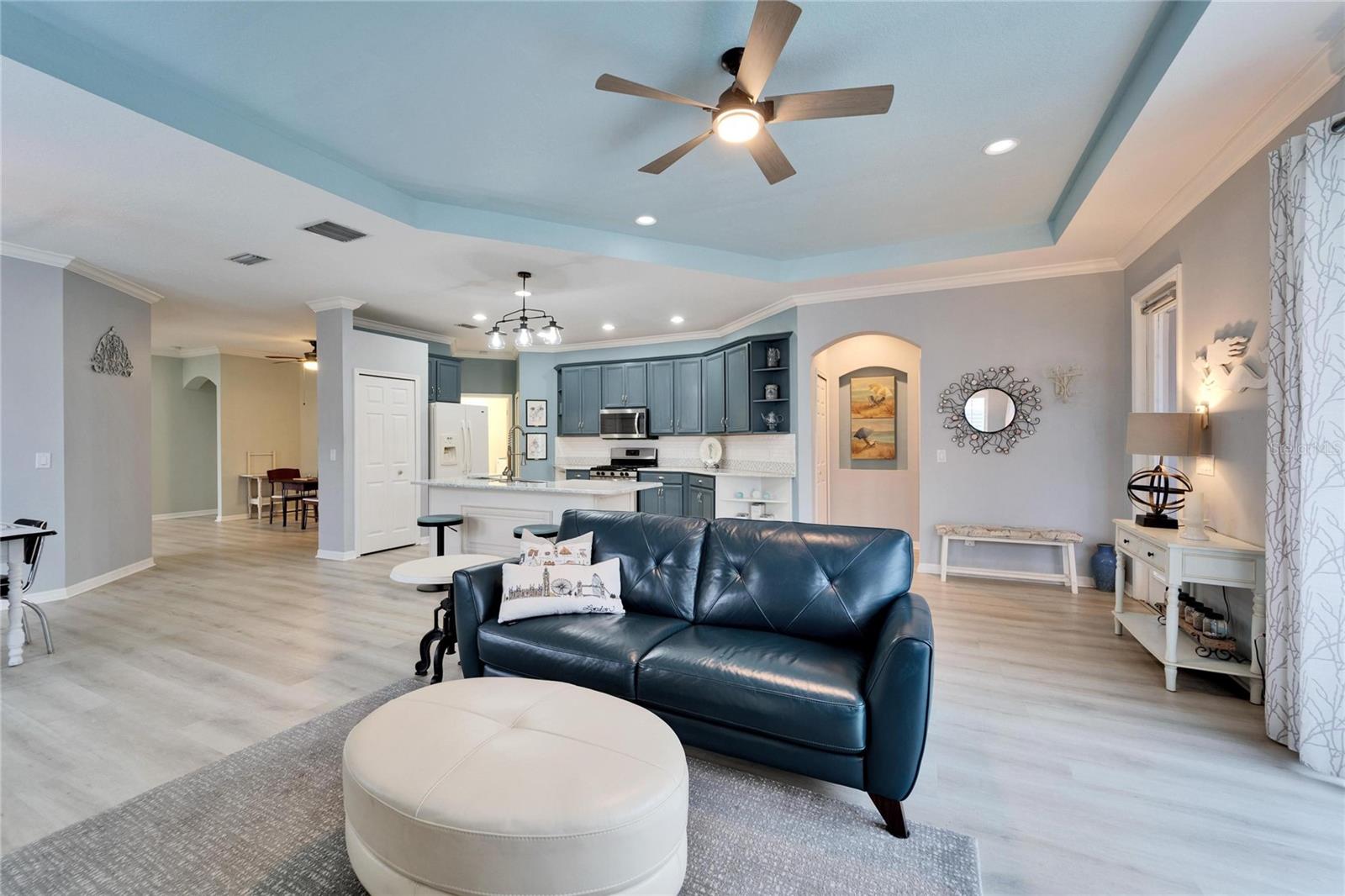 302 LATITUDE PL, APOLLO BEACH, FL, 33572