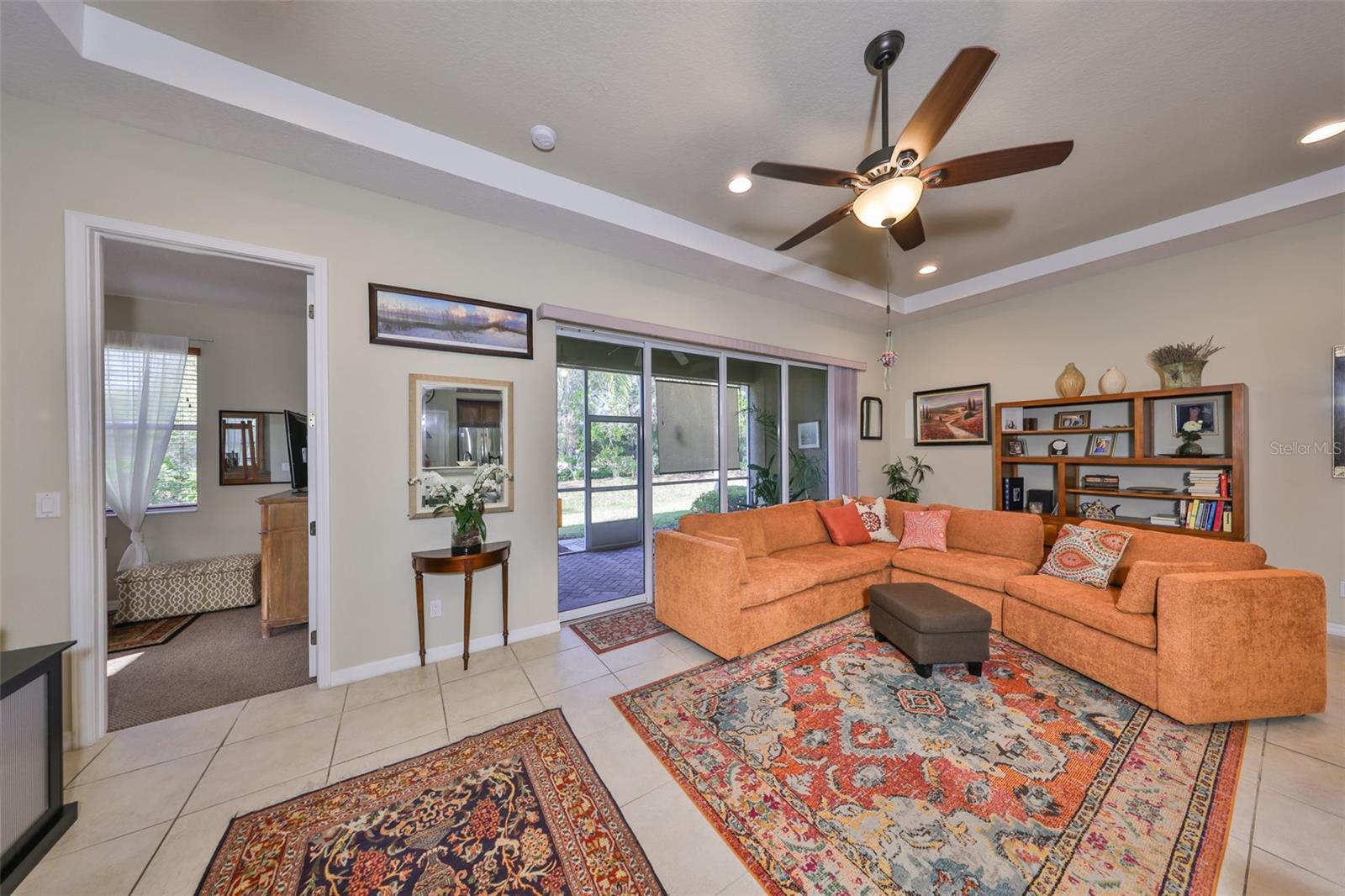 2124 SIFIELD GREENS WAY #11, SUN CITY CENTER, FL, 33573