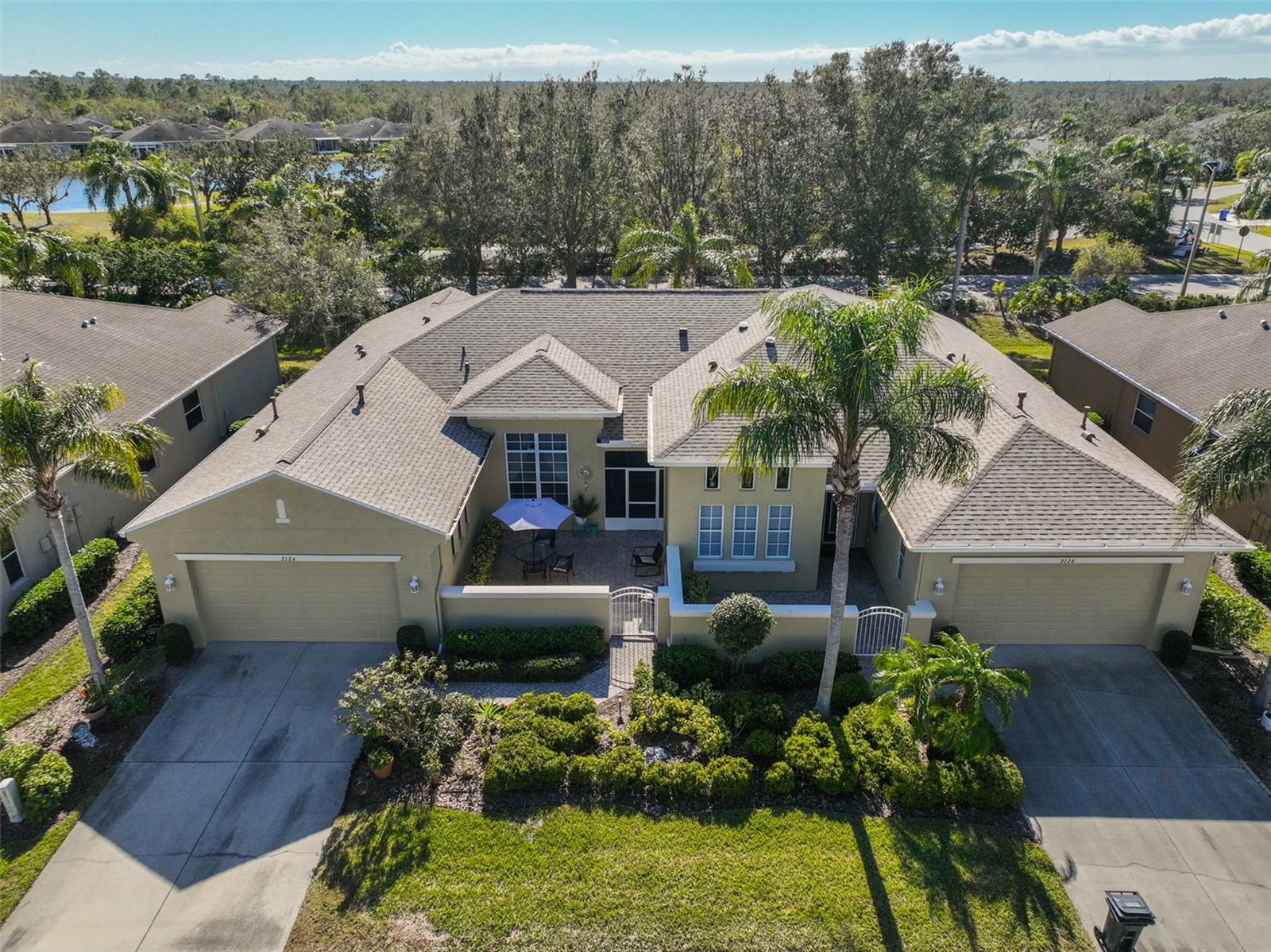 2124 SIFIELD GREENS WAY #11, SUN CITY CENTER, FL, 33573
