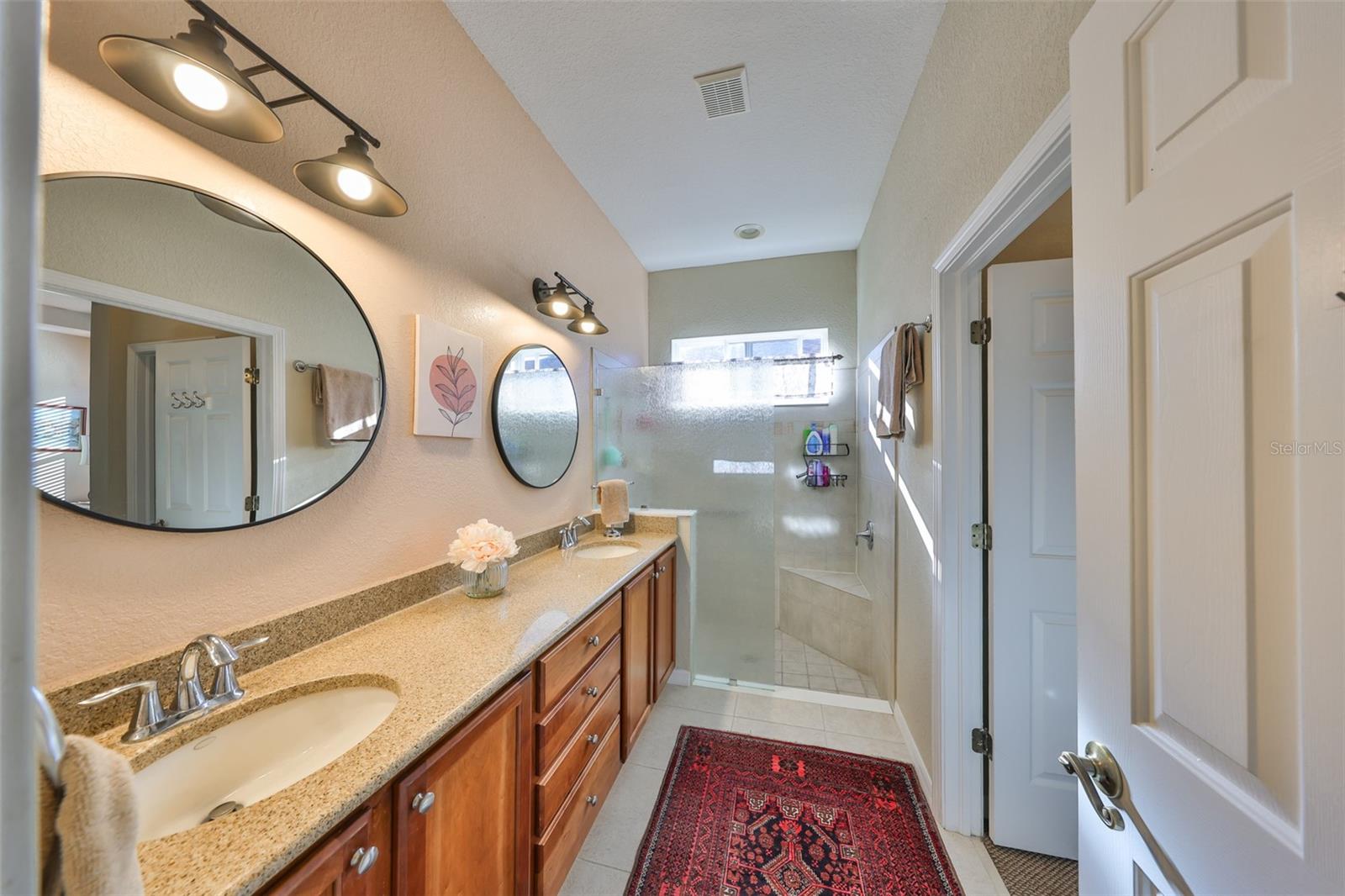 2124 SIFIELD GREENS WAY #11, SUN CITY CENTER, FL, 33573