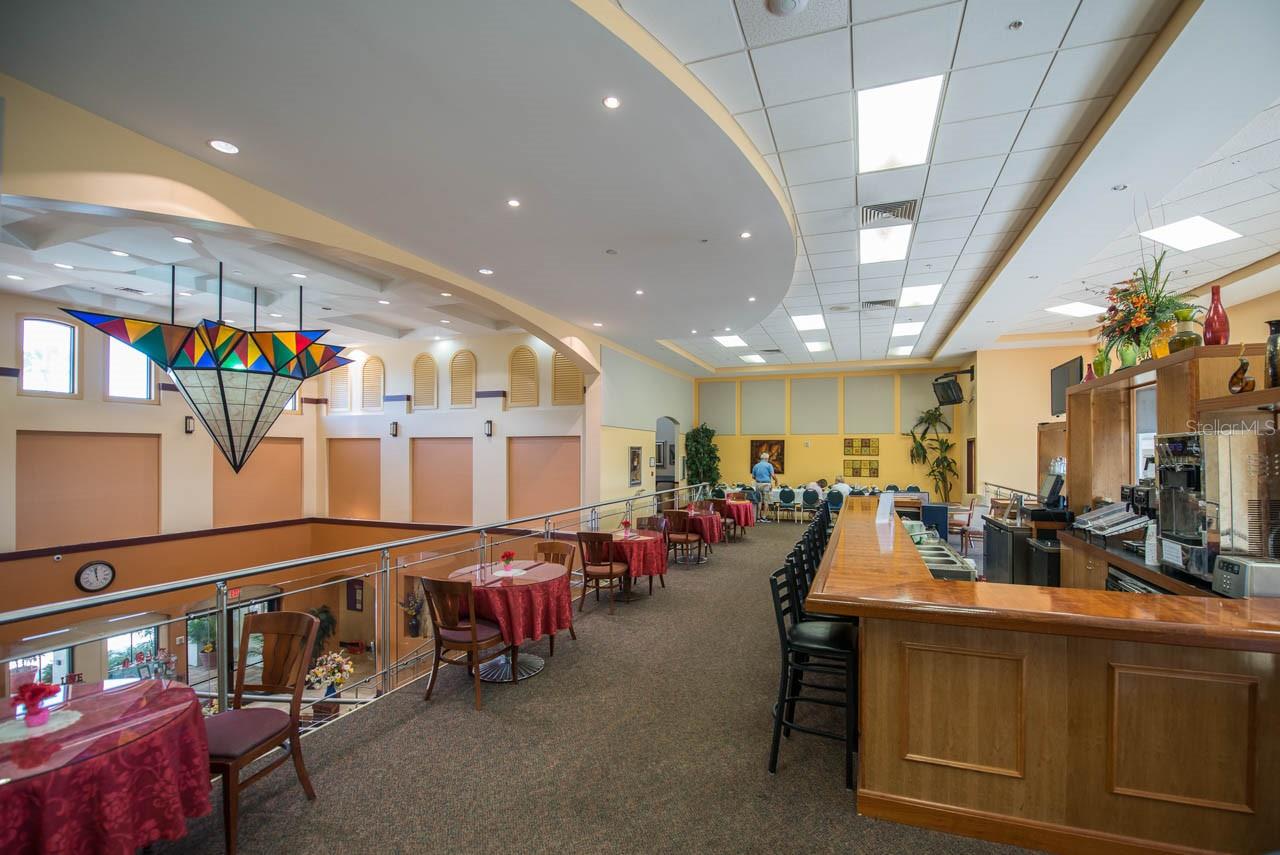 2124 SIFIELD GREENS WAY #11, SUN CITY CENTER, FL, 33573