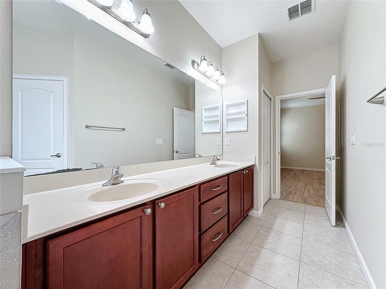 6826 GOLDFLOWER AVE, HARMONY, FL, 34773