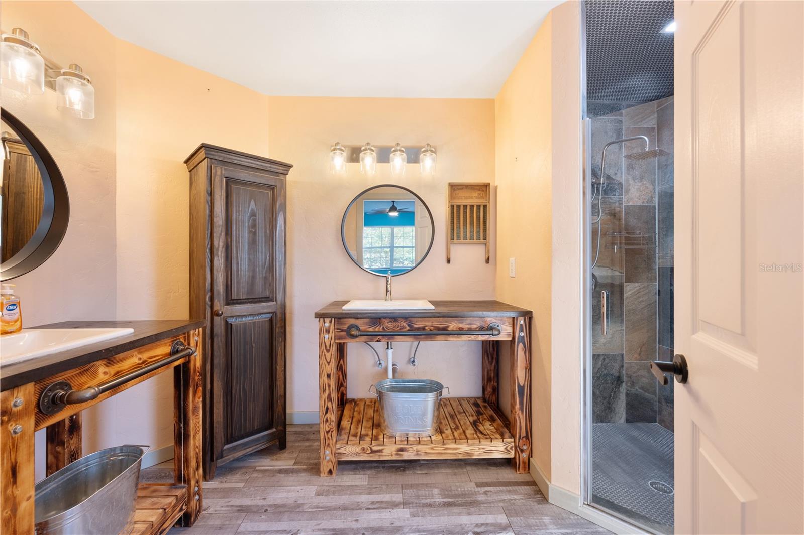 451 SE 140TH AVE, WILLISTON, FL, 32696