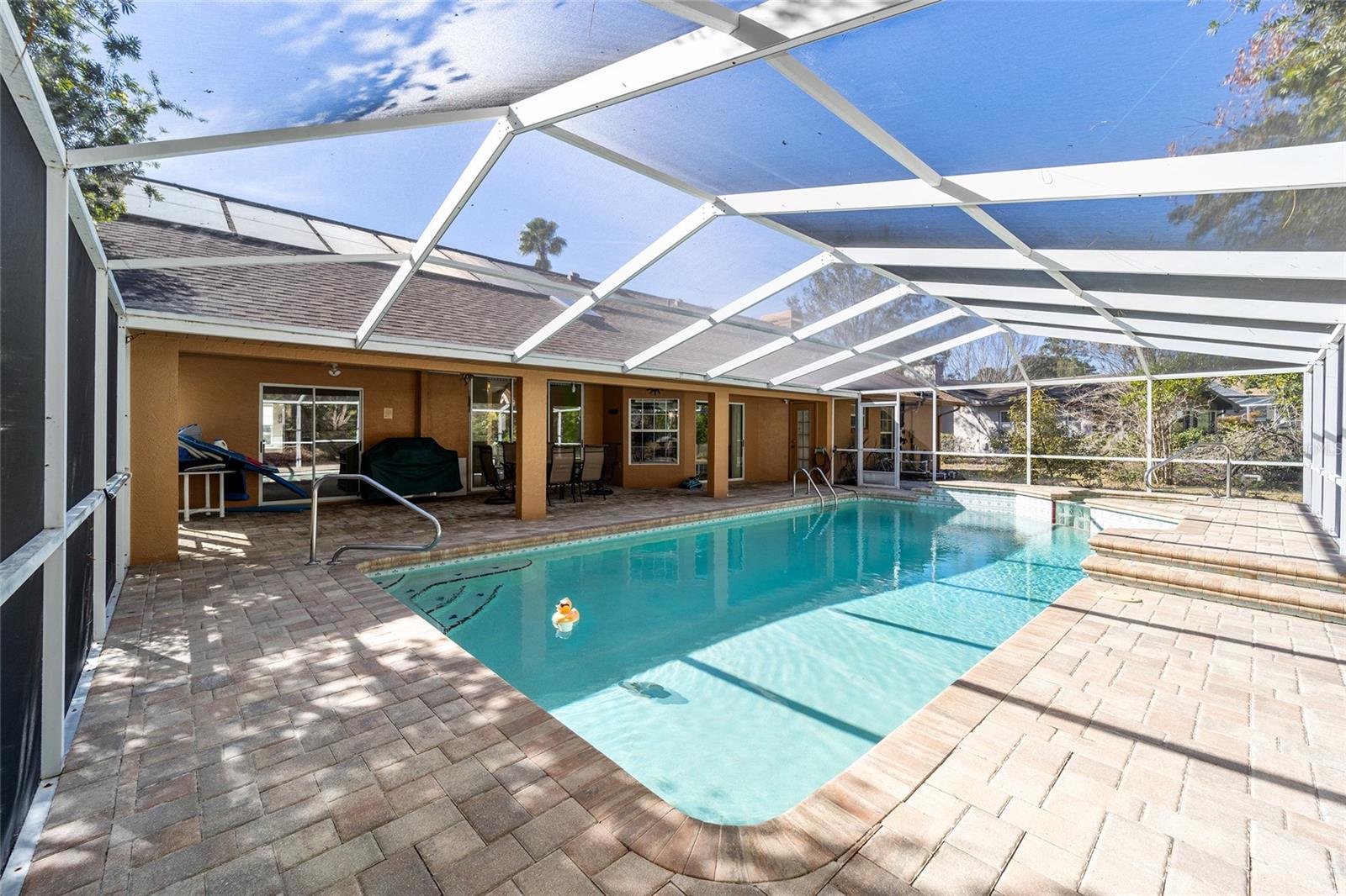 18 DOUGLAS ST, HOMOSASSA, FL, 34446