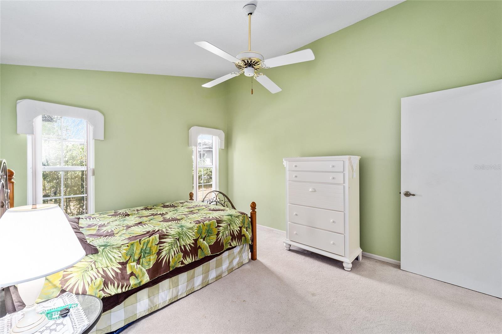 18 DOUGLAS ST, HOMOSASSA, FL, 34446