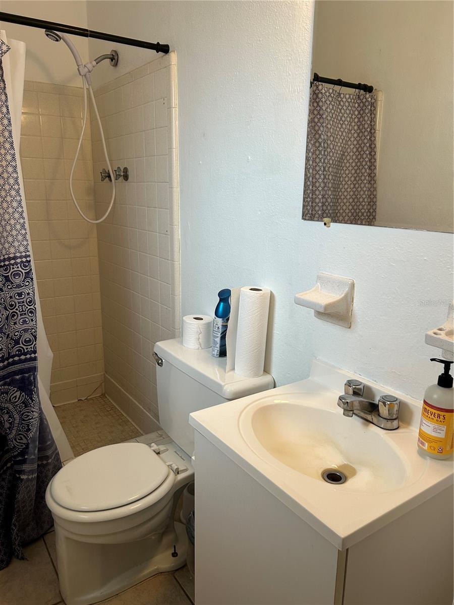 3470 ADRIAN AVE, LARGO, FL, 33774