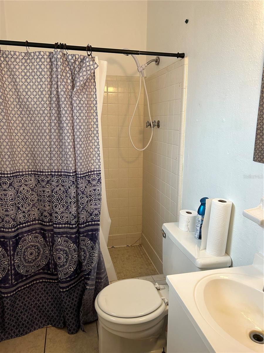 3470 ADRIAN AVE, LARGO, FL, 33774