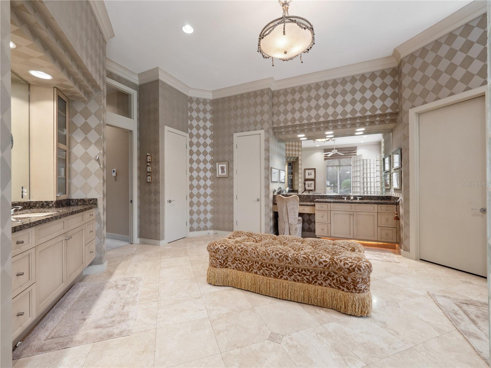 2224 ALAQUA DR, LONGWOOD, FL, 32779
