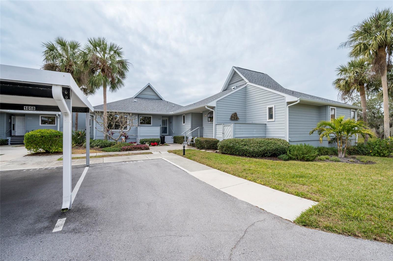1018 CARAVEL CT, TARPON SPRINGS, FL, 34689