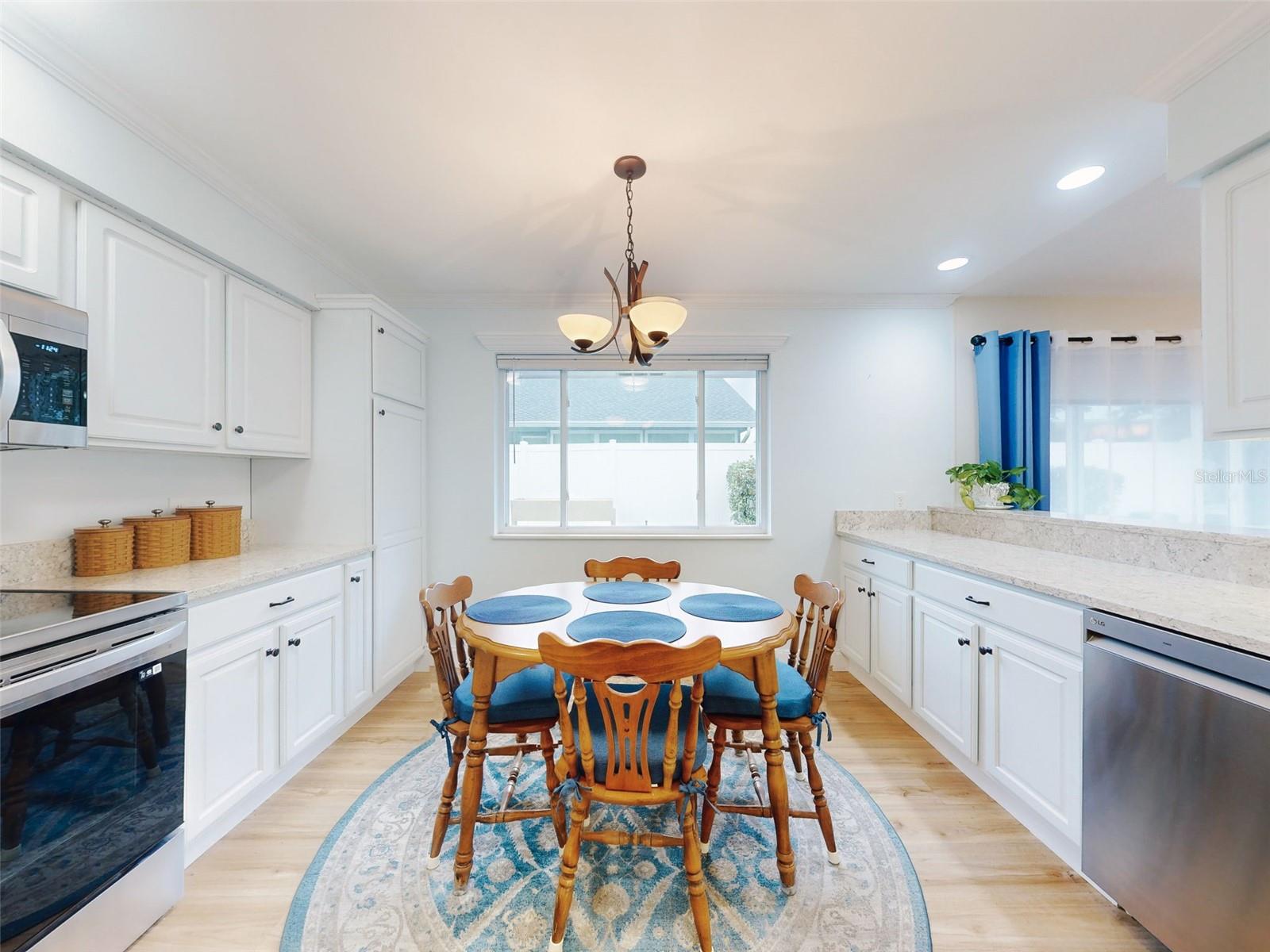 216 FAIRGREEN AVE, NEW SMYRNA BEACH, FL, 32168