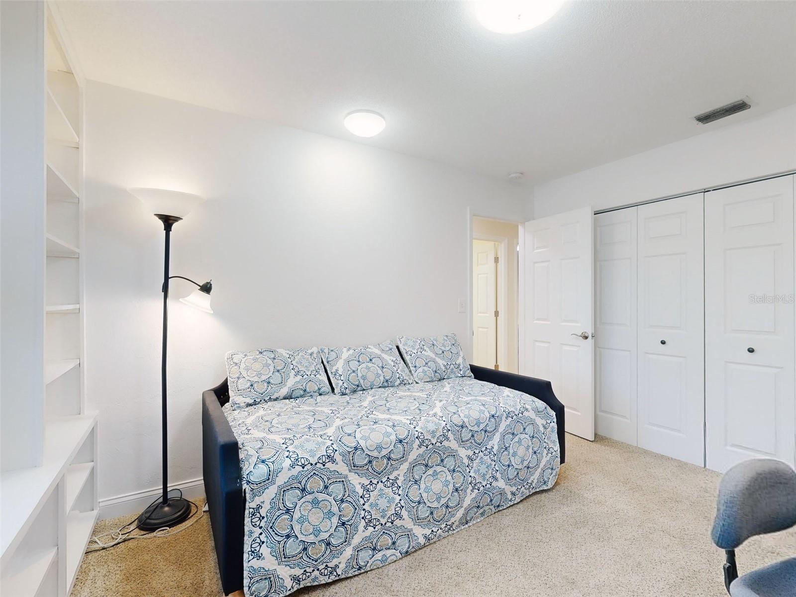 216 FAIRGREEN AVE, NEW SMYRNA BEACH, FL, 32168