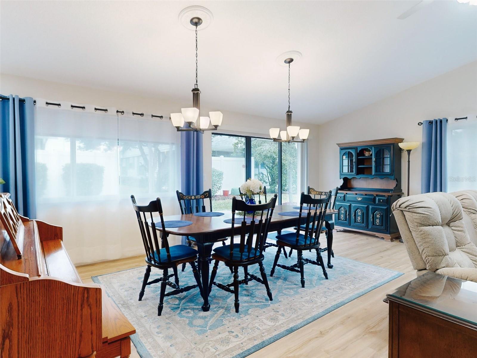 216 FAIRGREEN AVE, NEW SMYRNA BEACH, FL, 32168