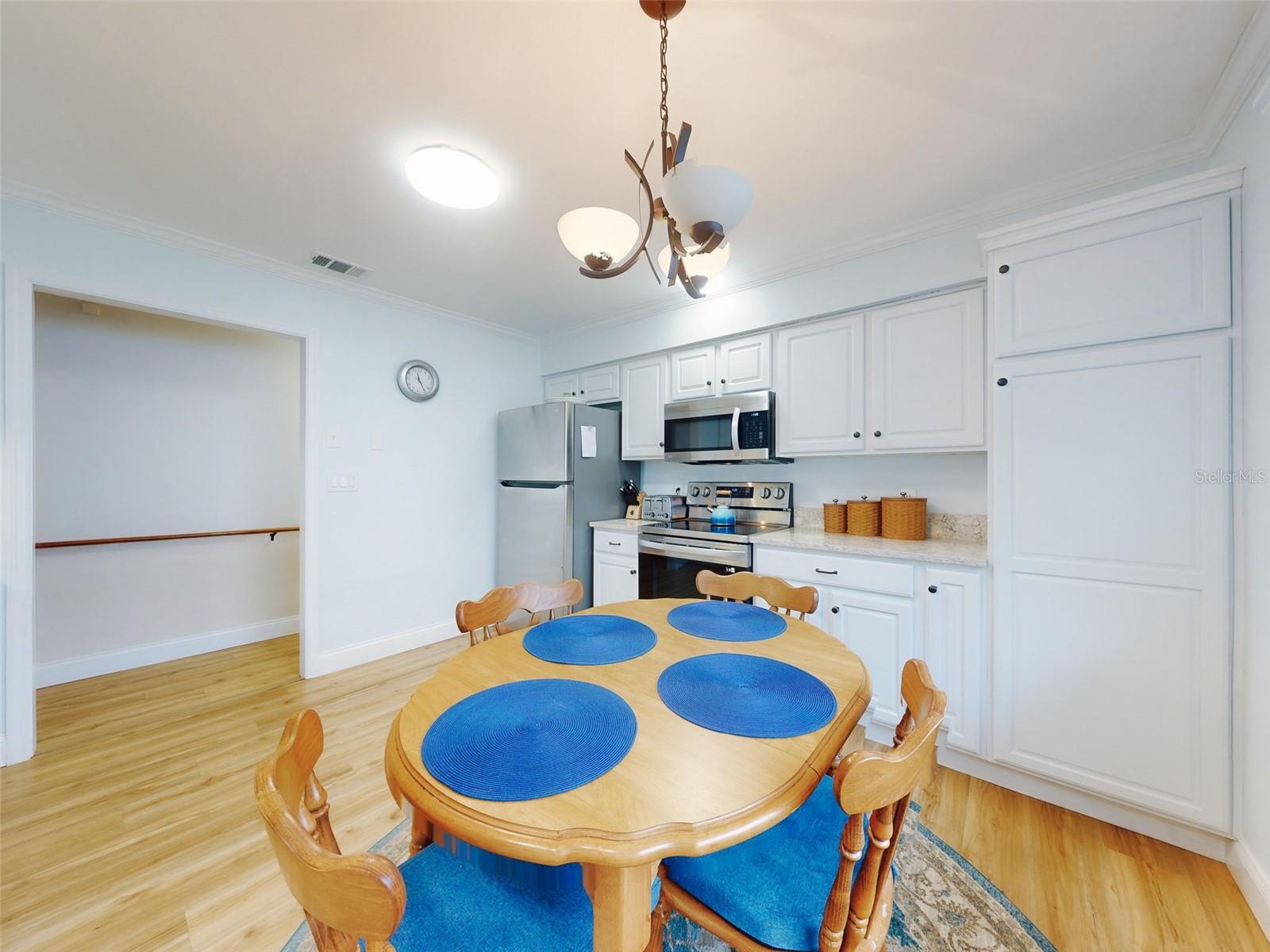 216 FAIRGREEN AVE, NEW SMYRNA BEACH, FL, 32168