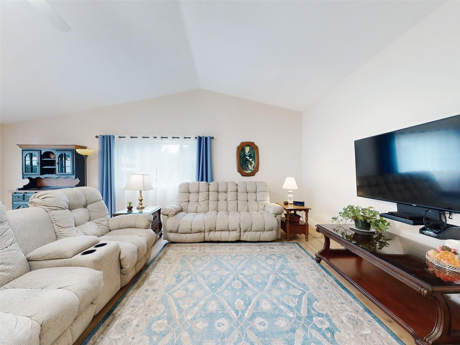 216 FAIRGREEN AVE, NEW SMYRNA BEACH, FL, 32168