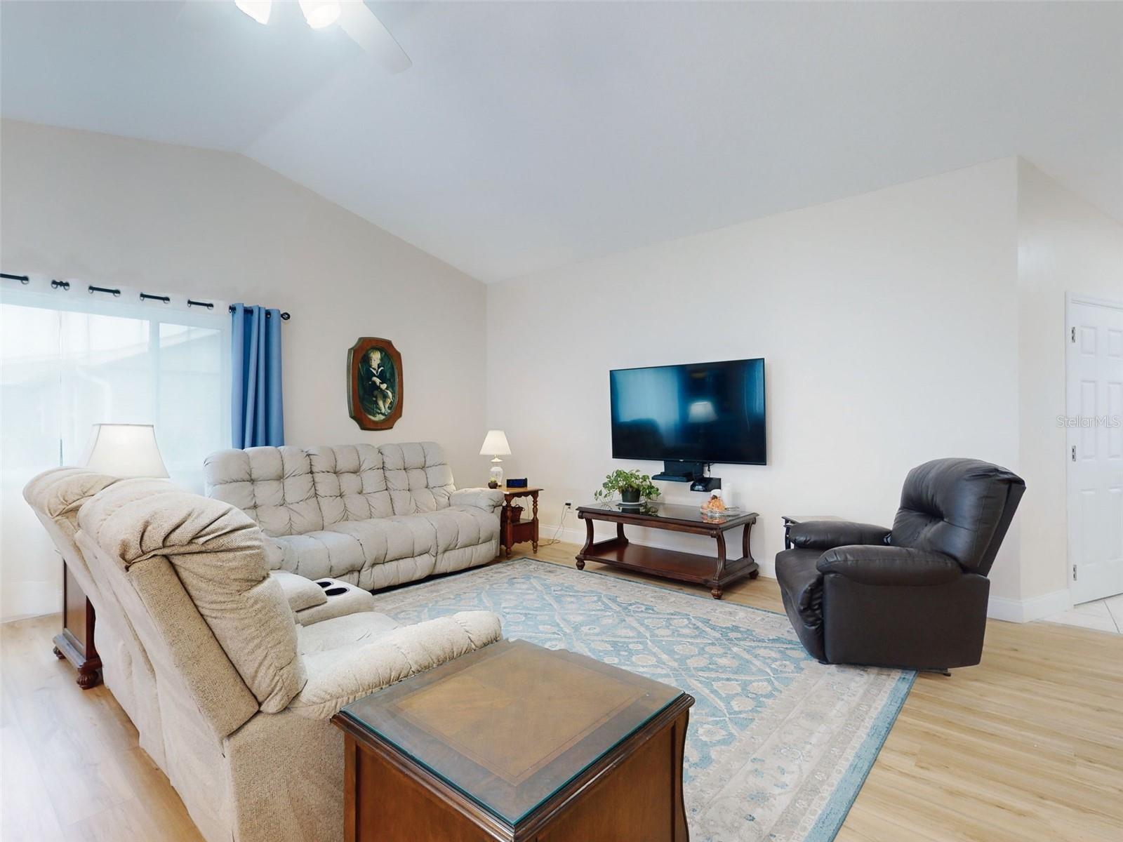 216 FAIRGREEN AVE, NEW SMYRNA BEACH, FL, 32168