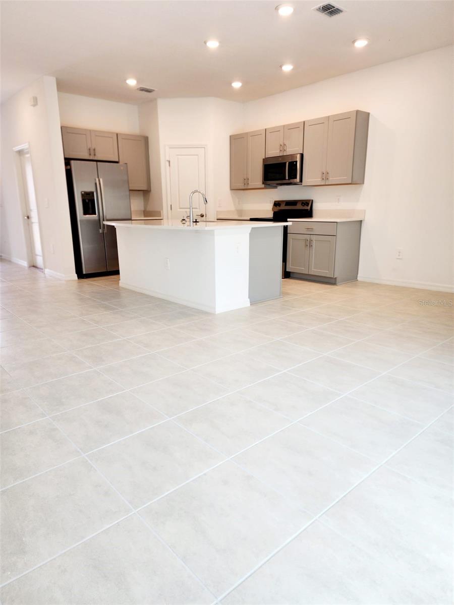 3591 MAYFAIR ST, KISSIMMEE, FL, 34758
