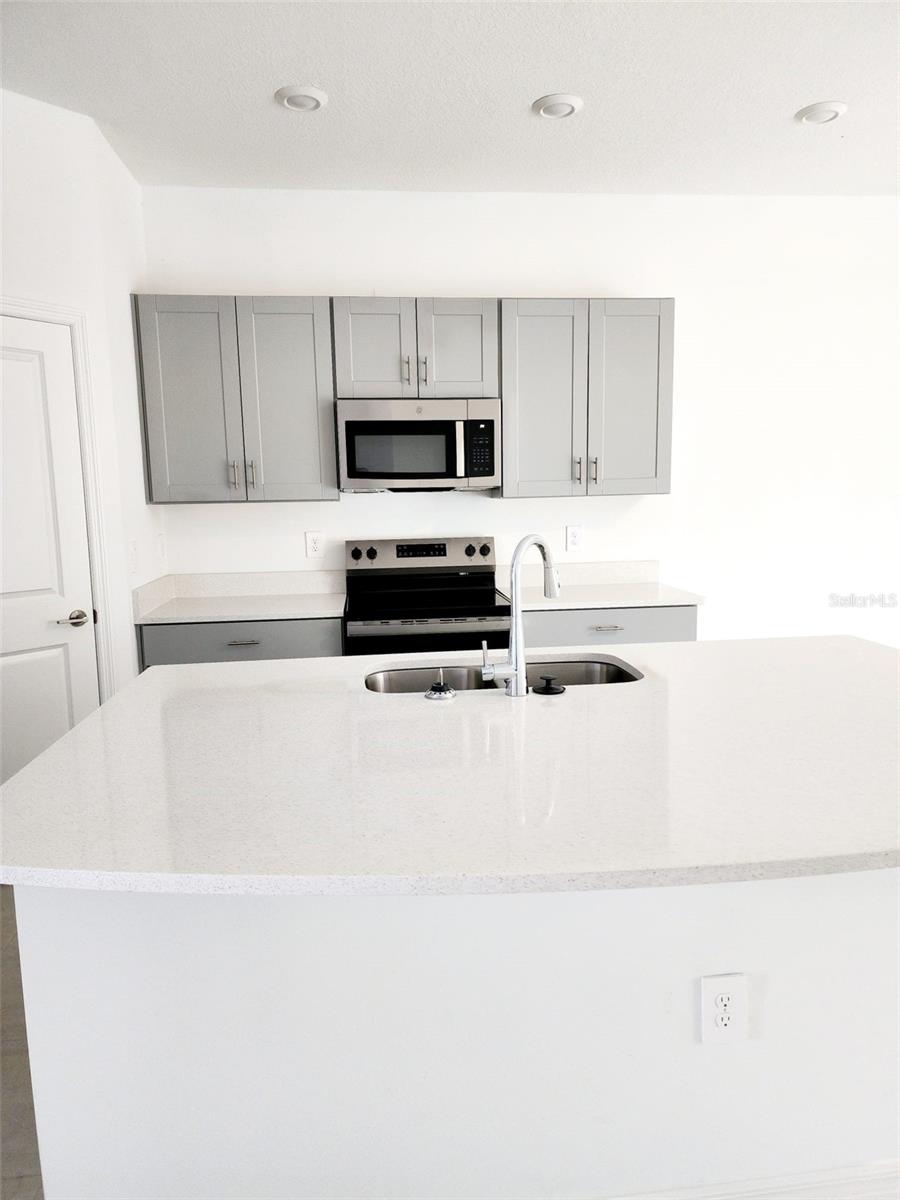 3591 MAYFAIR ST, KISSIMMEE, FL, 34758
