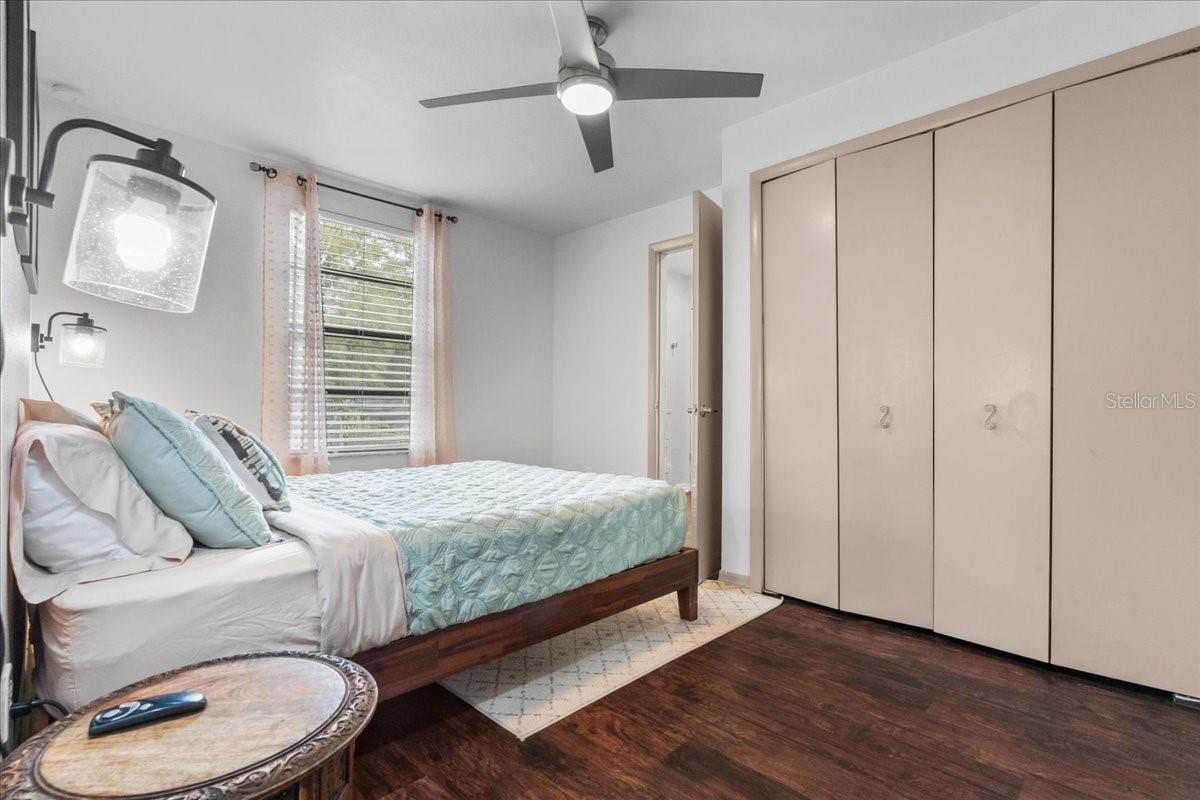 415 N SHINE AVE, ORLANDO, FL, 32803