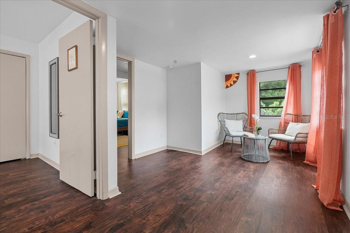 415 N SHINE AVE, ORLANDO, FL, 32803