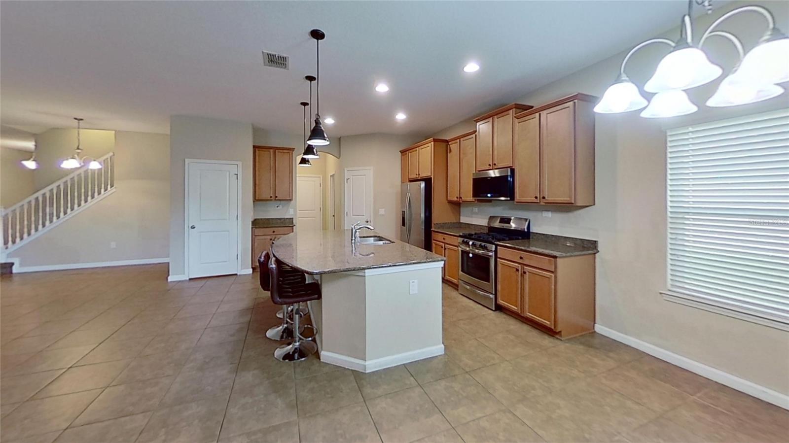 1350 CAVENDER CREEK RD, MINNEOLA, FL, 34715
