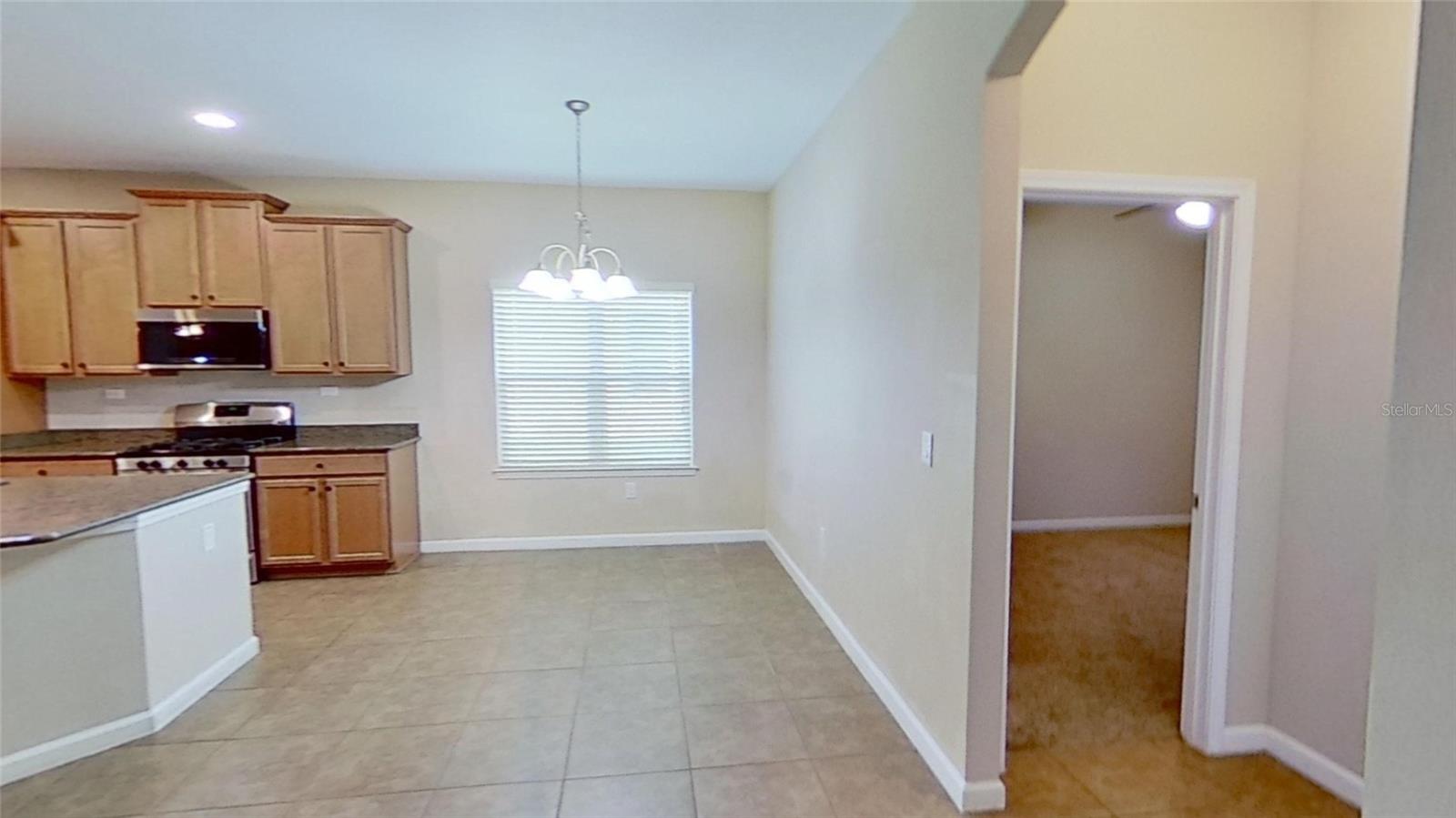 1350 CAVENDER CREEK RD, MINNEOLA, FL, 34715
