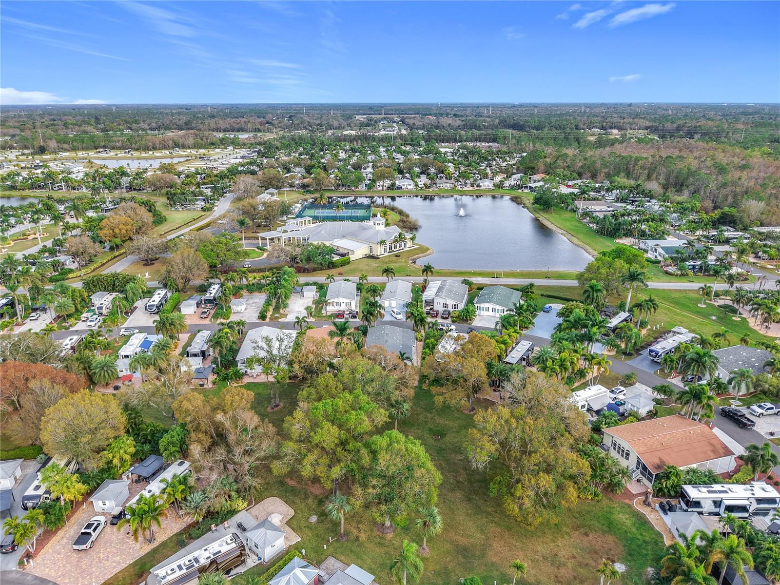10047 PARKWOOD DR #B51, FORT MYERS, FL, 33905