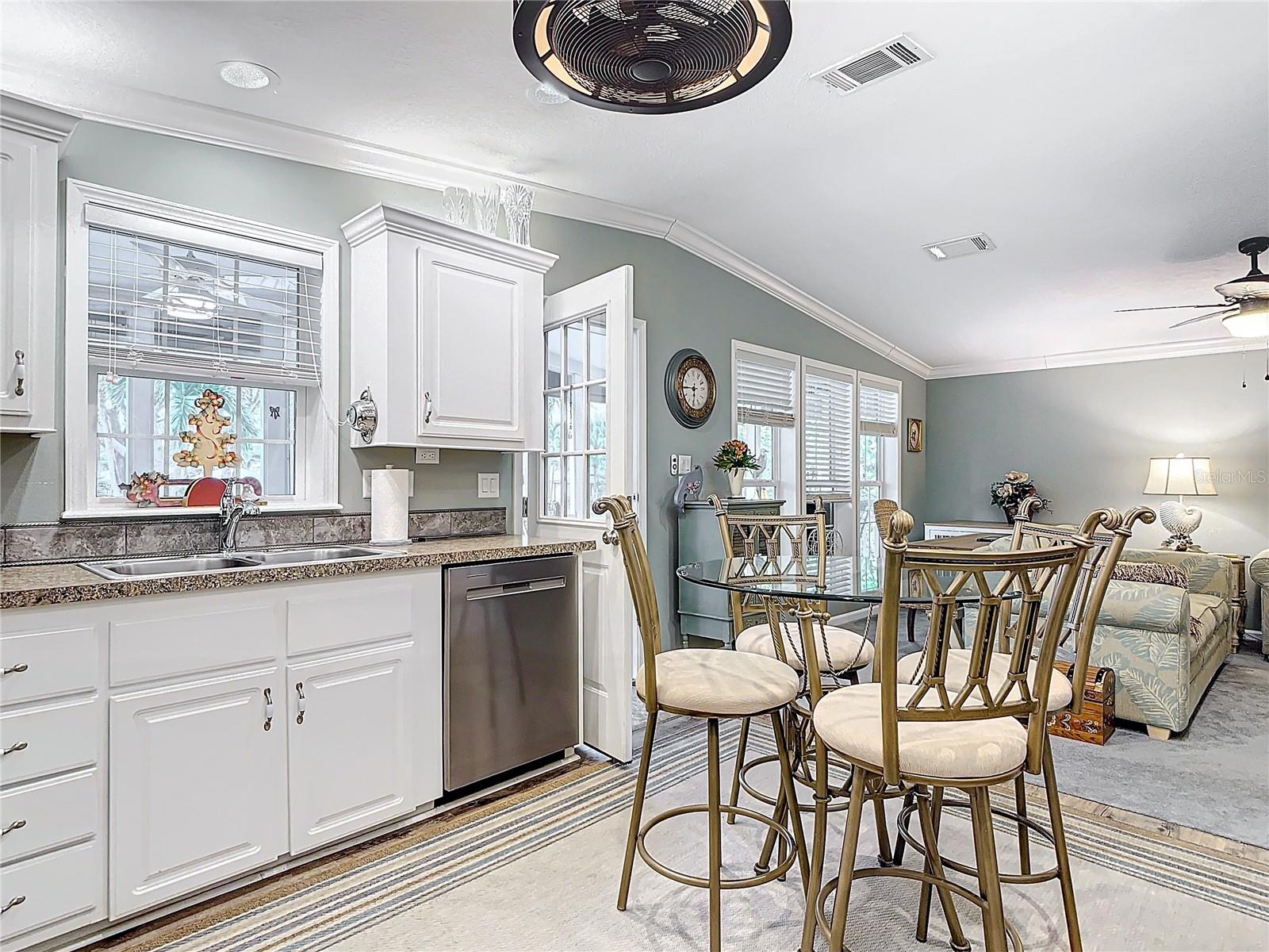 10047 PARKWOOD DR #B51, FORT MYERS, FL, 33905