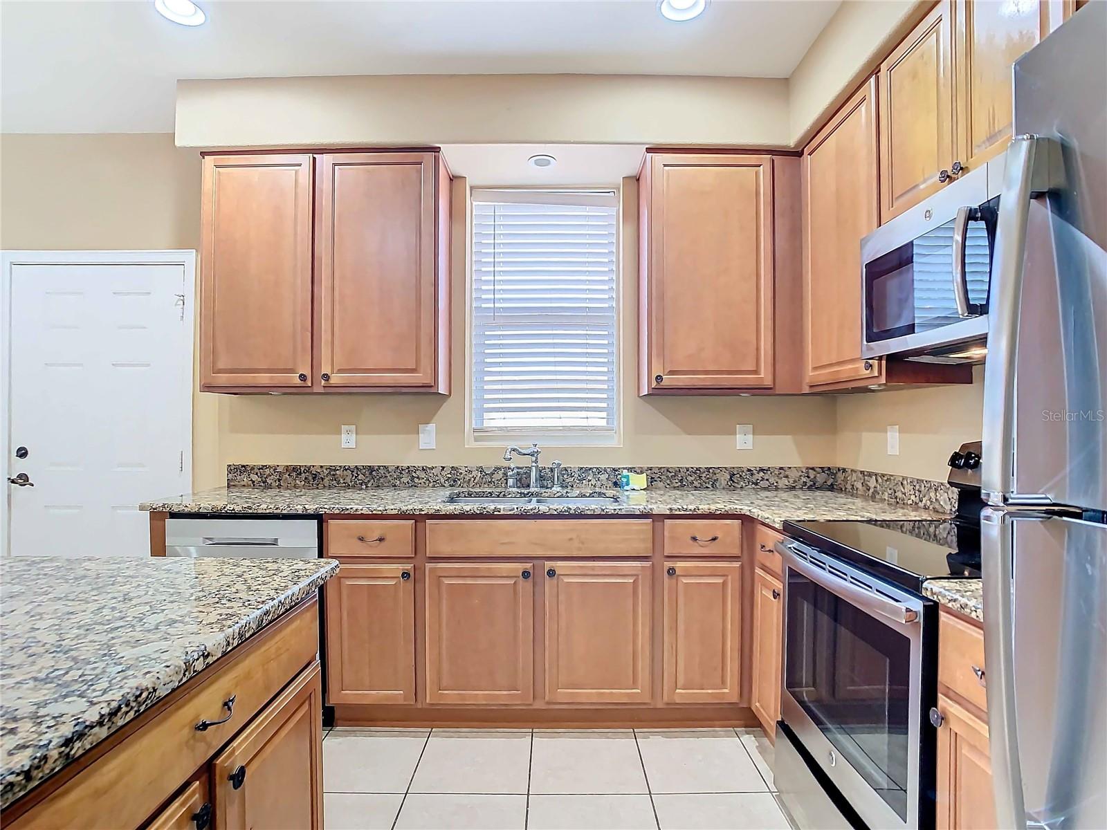 2380 BELLA VISTA DR, DAVENPORT, FL, 33897