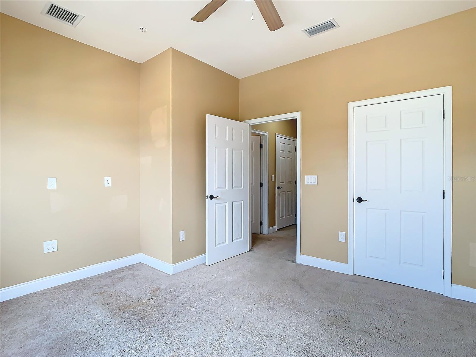 2380 BELLA VISTA DR, DAVENPORT, FL, 33897