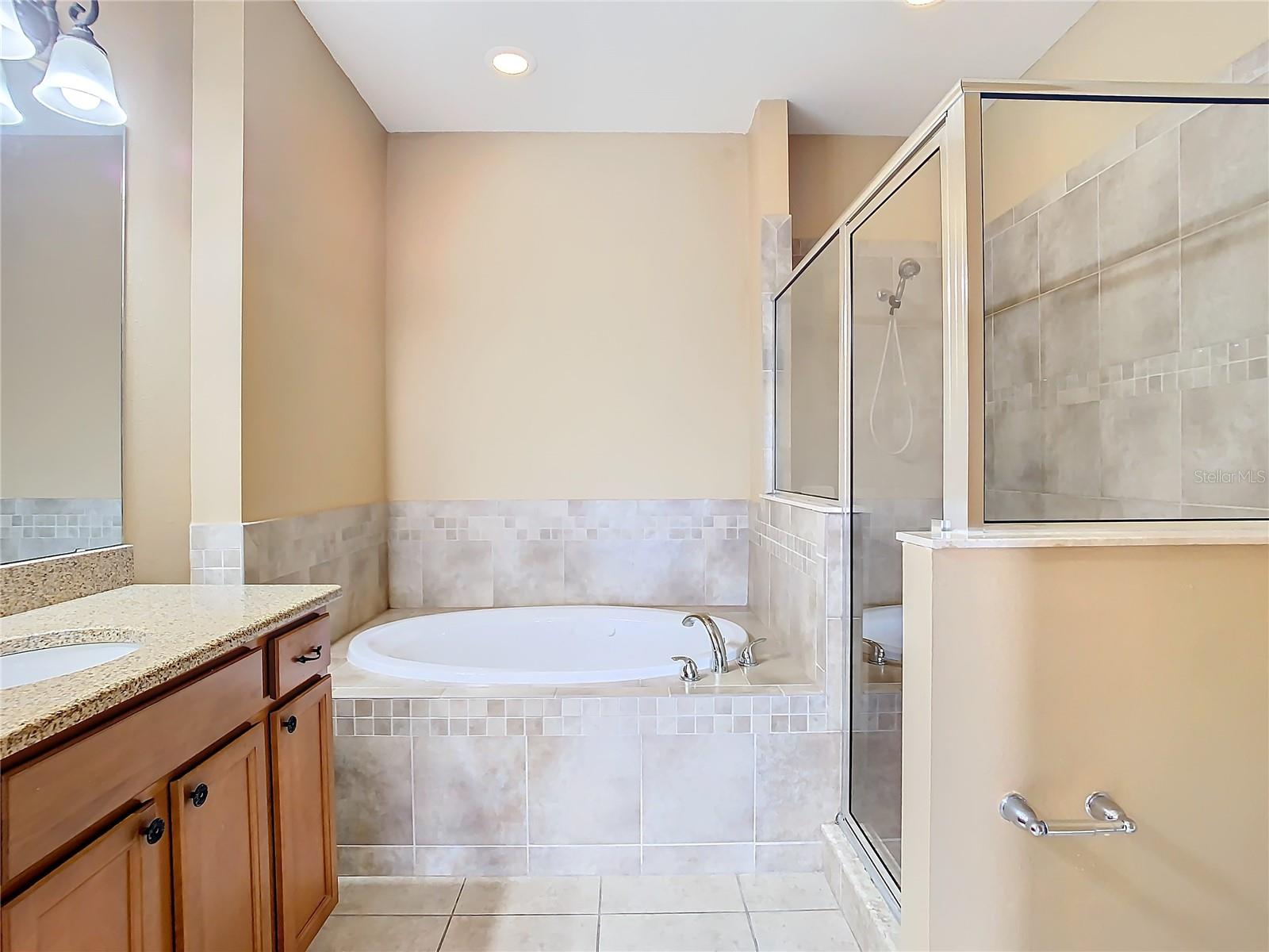 2380 BELLA VISTA DR, DAVENPORT, FL, 33897