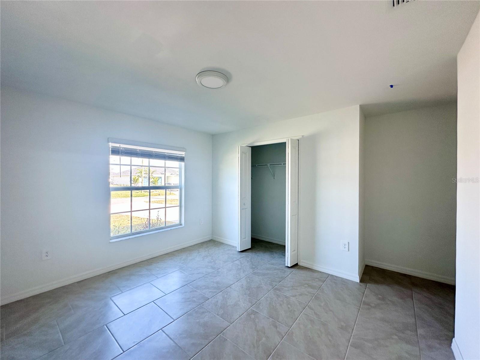 105 OAKWOOD CT, ROTONDA WEST, FL, 33947