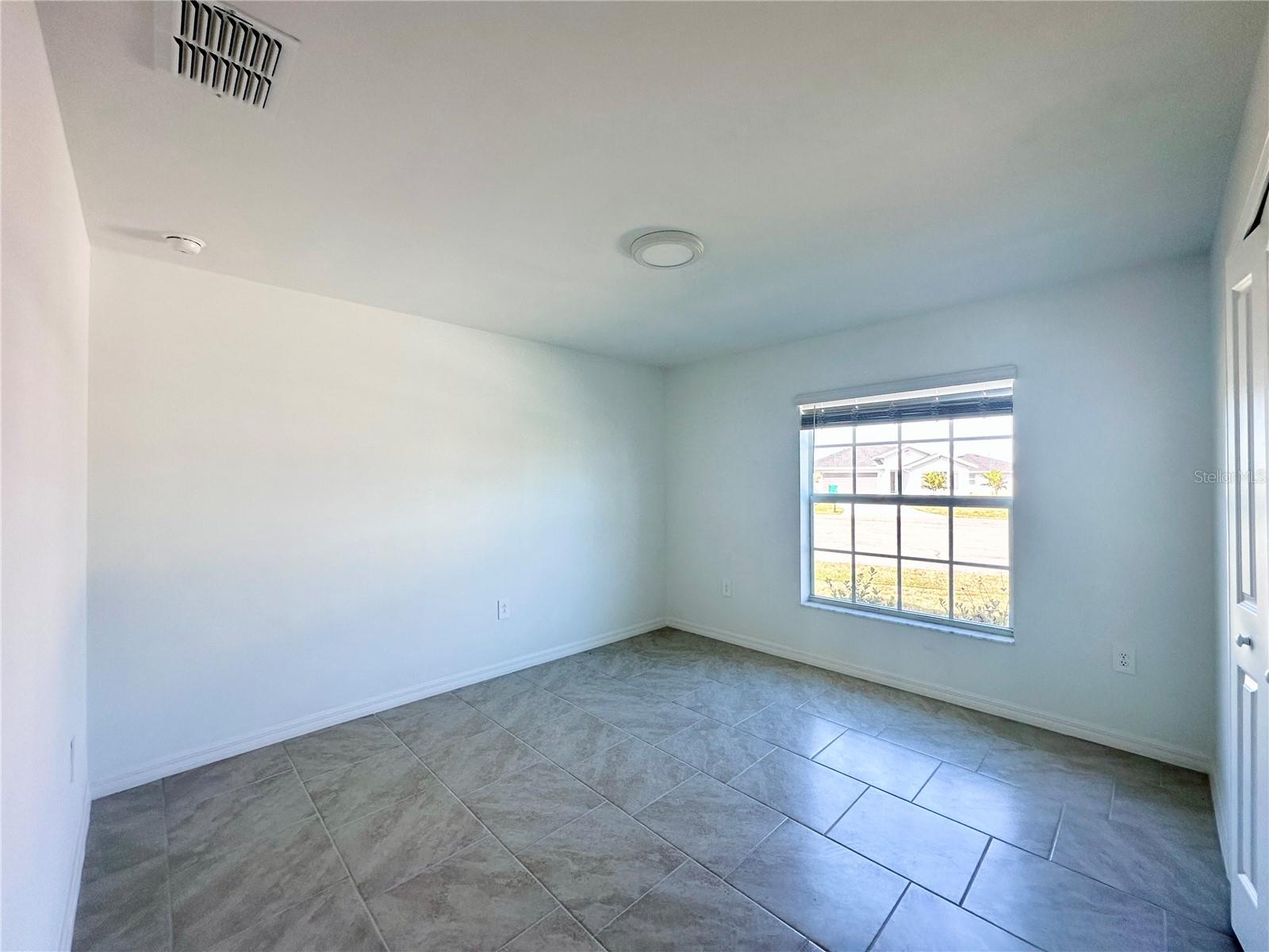 105 OAKWOOD CT, ROTONDA WEST, FL, 33947