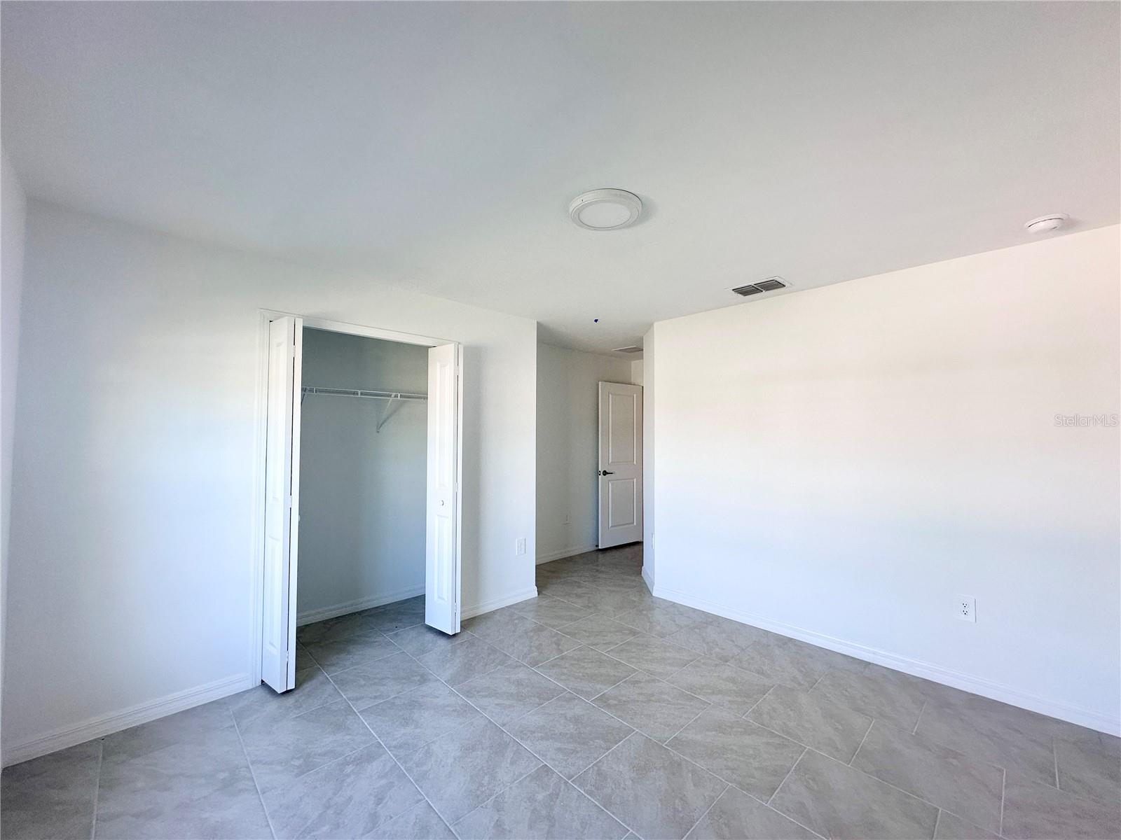 105 OAKWOOD CT, ROTONDA WEST, FL, 33947