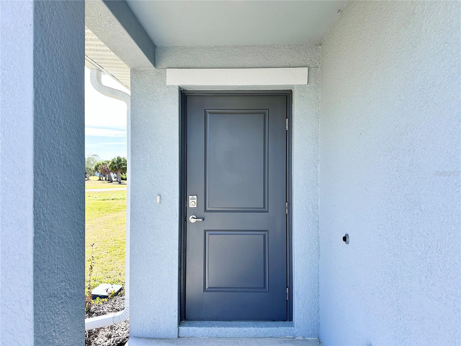 105 OAKWOOD CT, ROTONDA WEST, FL, 33947