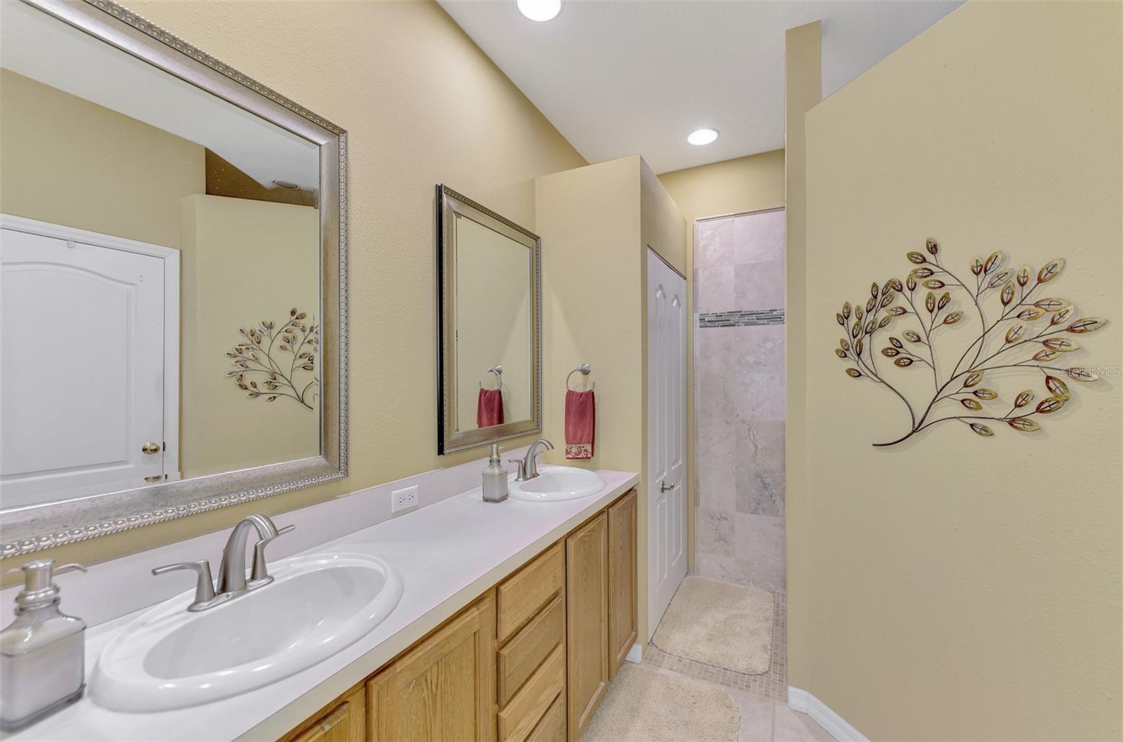 5599 HIDDEN OAK CT, NORTH PORT, FL, 34287