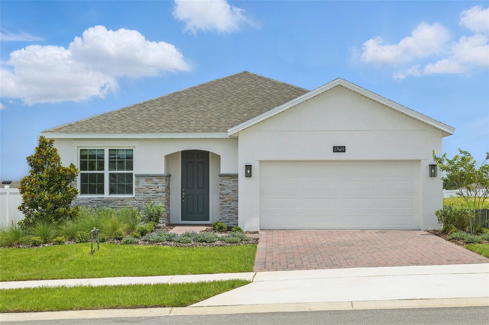 27469 BLACK KITE AVE, HOWEY IN THE HILLS, FL, 34737