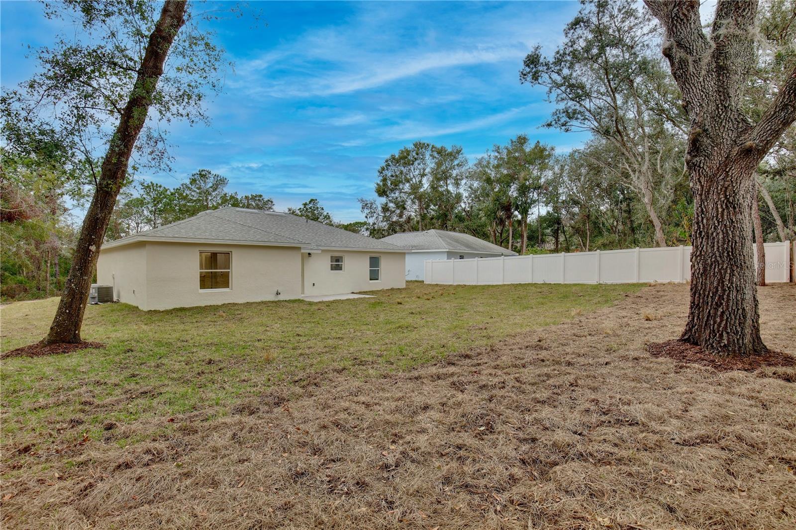 40210 ORANGE CIR, LADY LAKE, FL, 32159