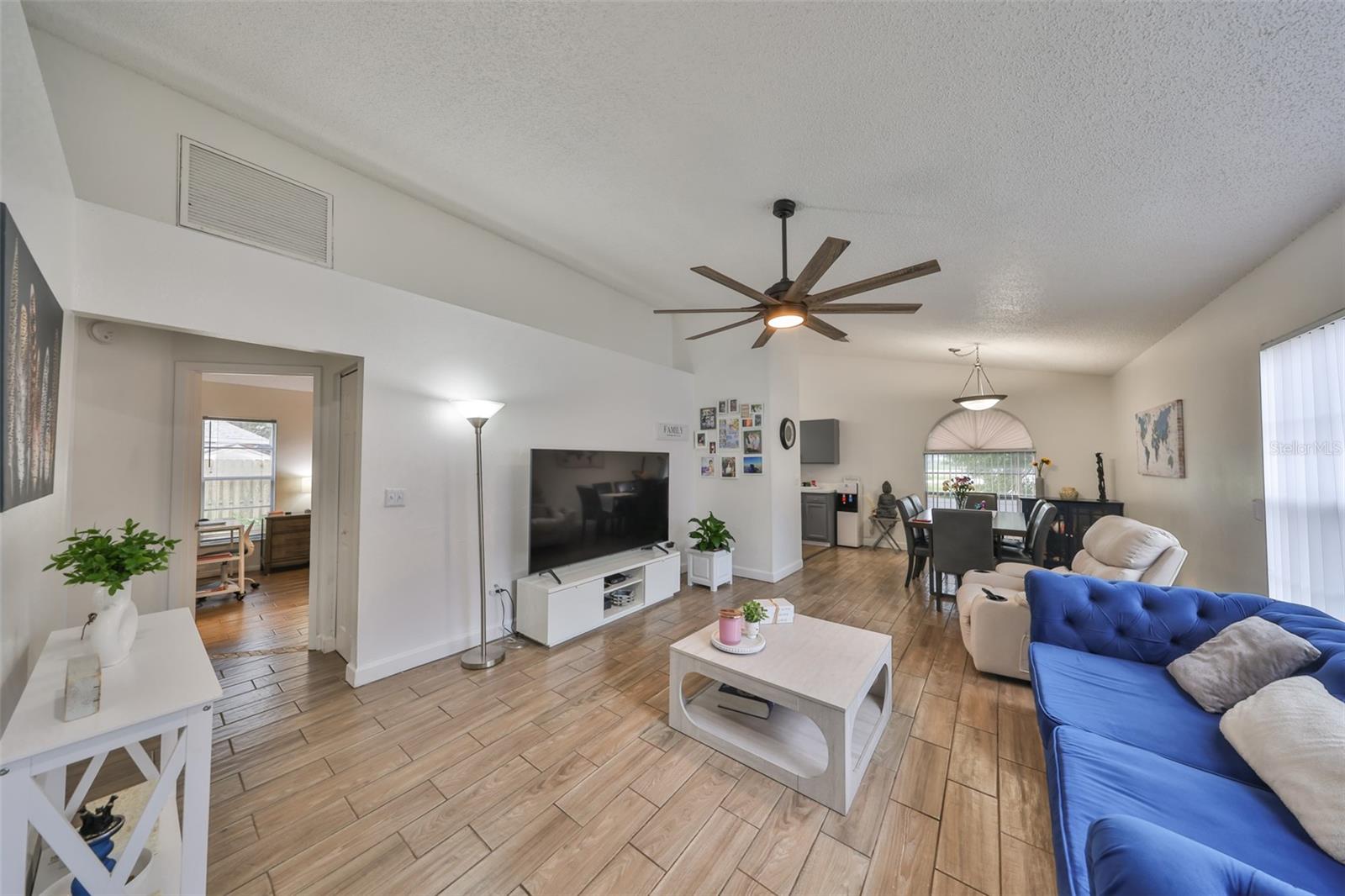 1415 MOHRLAKE DR, BRANDON, FL, 33511