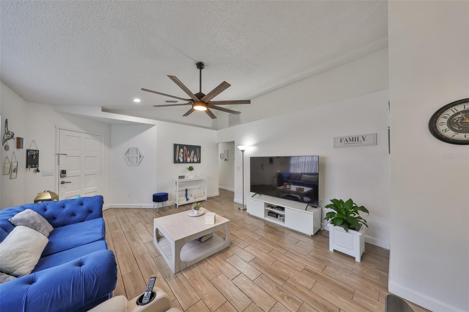 1415 MOHRLAKE DR, BRANDON, FL, 33511