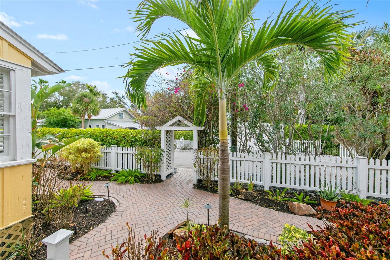 115 EDMONDSON AVE, SARASOTA, FL, 34242