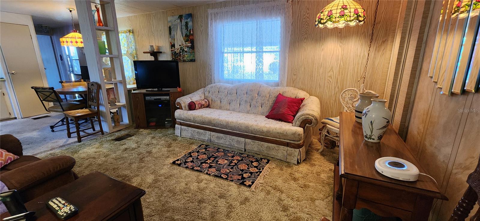 103 E SAINT LUCIA LOOP, APOLLO BEACH, FL, 33572