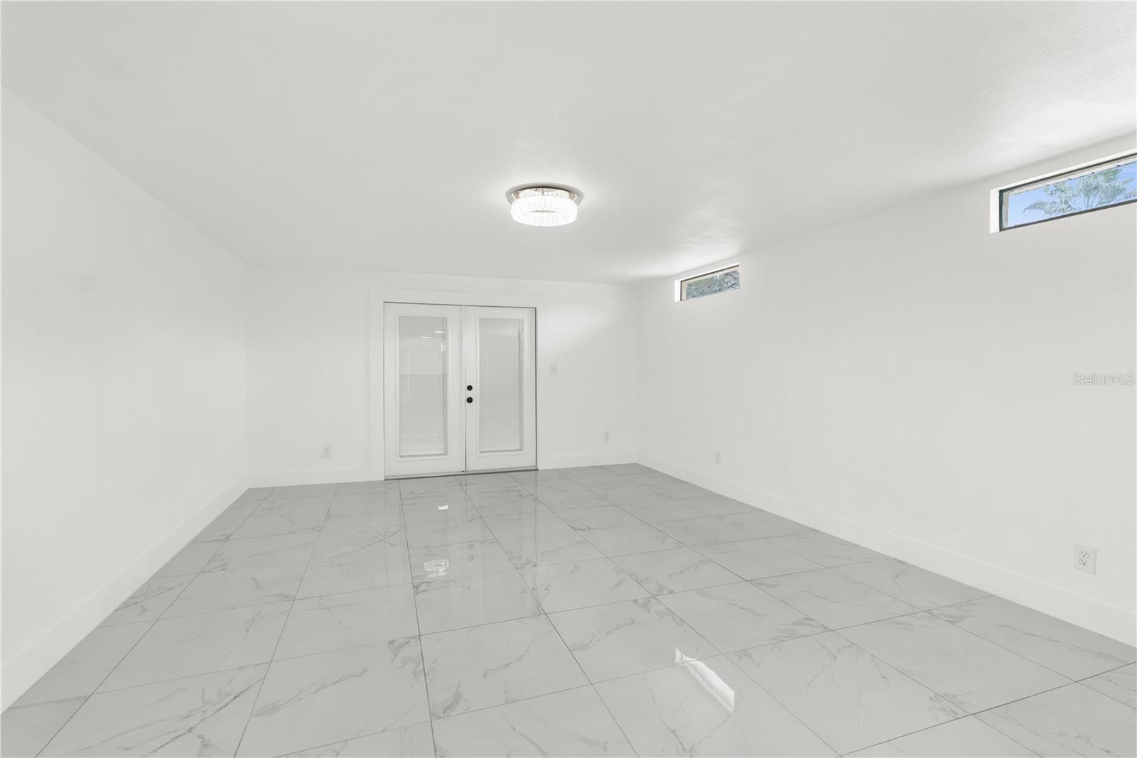 1807 W CRAWFORD ST, TAMPA, FL, 33604